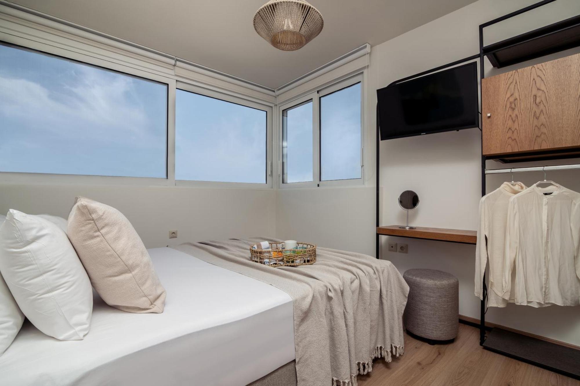 Athens Loft By Phoenix Apartments ภายนอก รูปภาพ