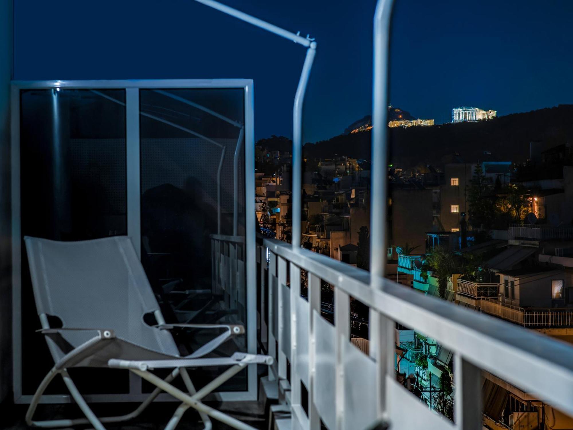 Athens Loft By Phoenix Apartments ภายนอก รูปภาพ